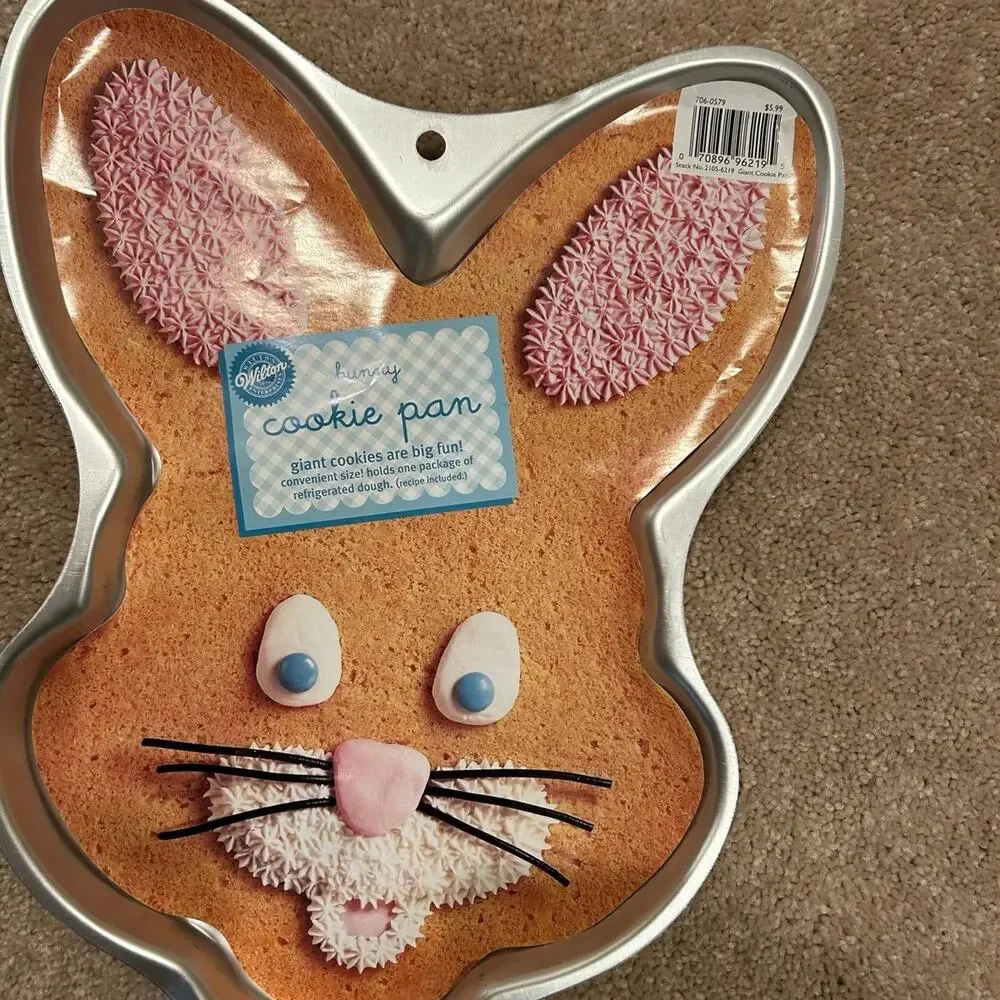 New Wilton Easter bunny cake pan